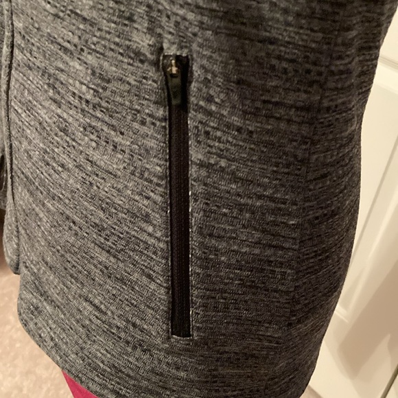 Nike Dri Fit Grey Zip Jacket - Picture 5 of 8